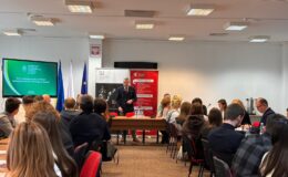 cd14babe-c6e0-44ec-abc5-965a8803c91d