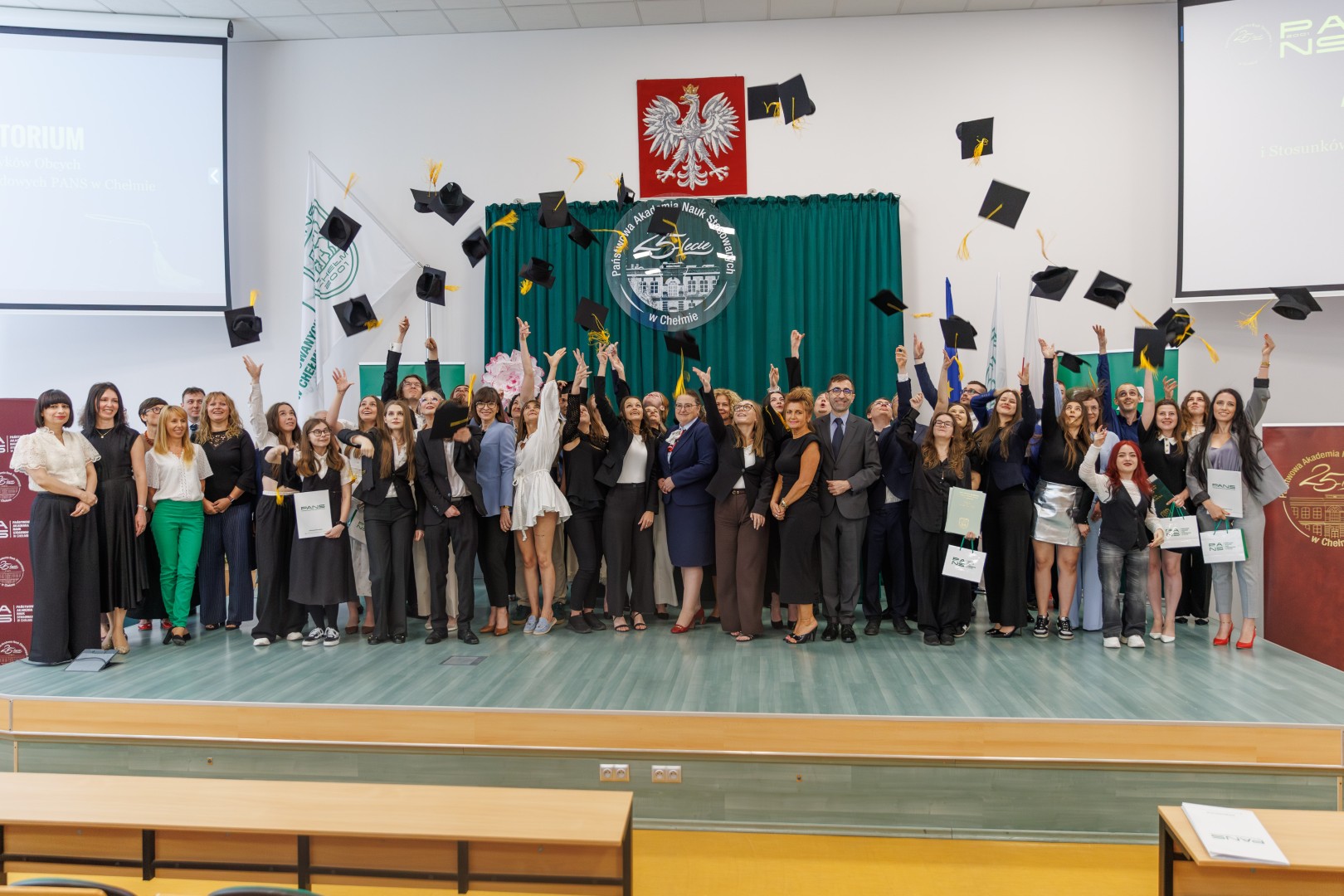 Uroczyste Absolutorium w&nbsp;Instytucie Języków Obcych i&nbsp;Stosunków Międzynarodowych PANS w&nbsp;Chełmie